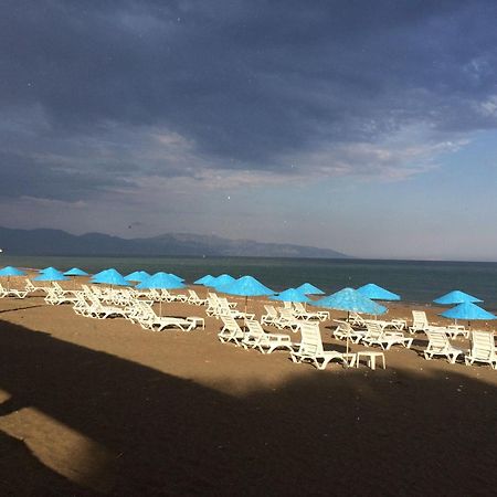 Deniz Hotel Финике Экстерьер фото
